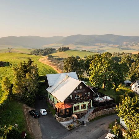 Hotel Kacenka Králíky 외부 사진